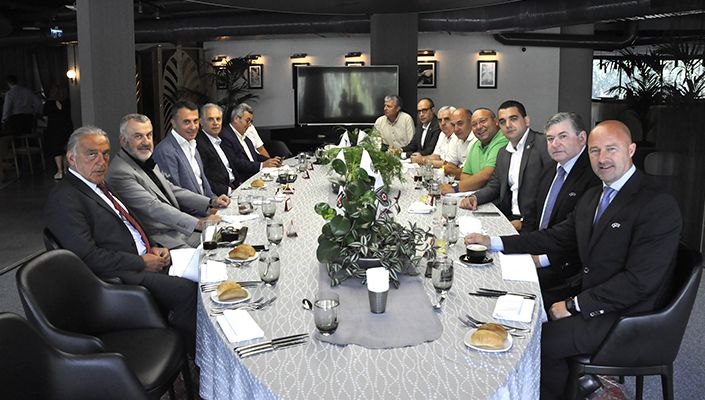 Kulübümüzden UEFA ve Partizan Heyetlerine Dostluk Yemeği