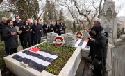 Kulübümüzün Büyüklerini Kabirleri Başında Andık