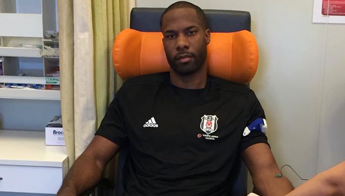 Kyle Gibson Sağlık Kontrolünden Geçti 