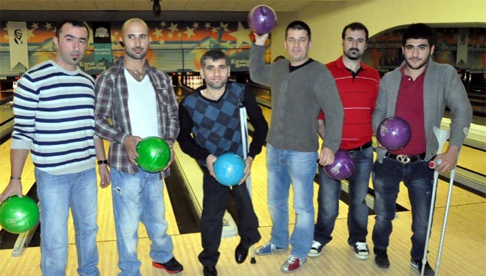 Engellilerimiz Bowling Oynadı