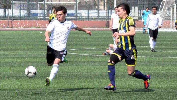 Fenerbahçe:0  Beşiktaş:0  (U-18)