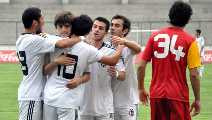 Beşiktaş:3 Galatasaray:1  (U-18)