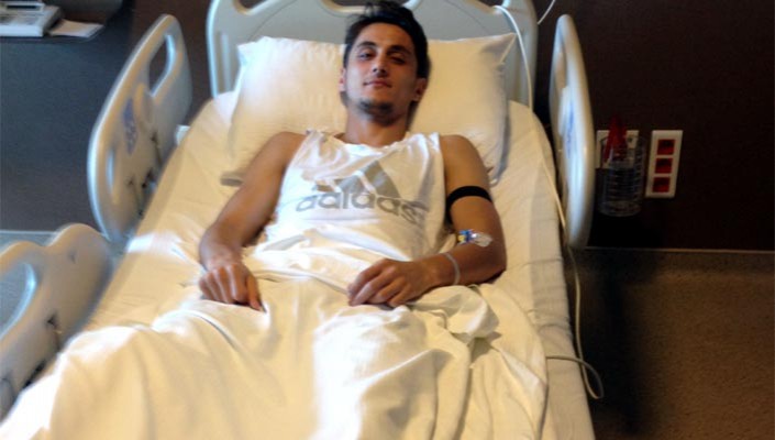   Mustafa Pektemek Ameliyat Oldu