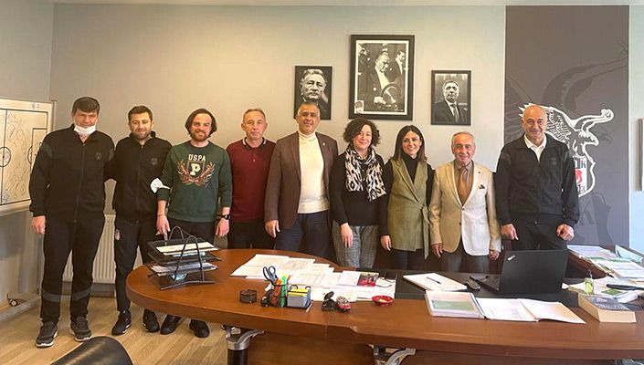 Marmara Üniversitesi Akademisyenlerinden Futbol Akademimize Ziyaret