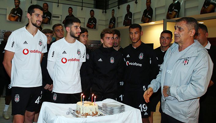 Mertcan Açıkgöz’ün Doğum Günü Kutlandı
