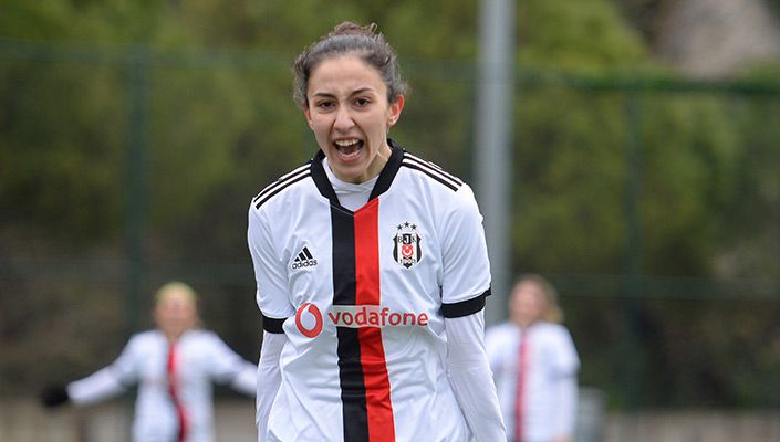 Mesude Alayont: “Elimden geleni yapıyorum”