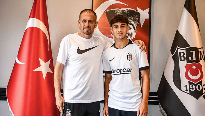 Mete Ömeroğlu Futbol Akademimize Dahil Oldu