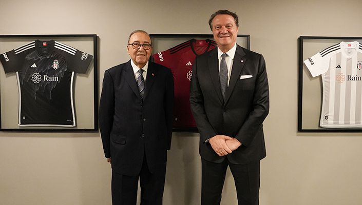 Milli Eğitim ile Çalışma ve Sosyal Güvenlik Eski Bakanı Metin Emiroğlu’ndan Kulübümüze Ziyaret