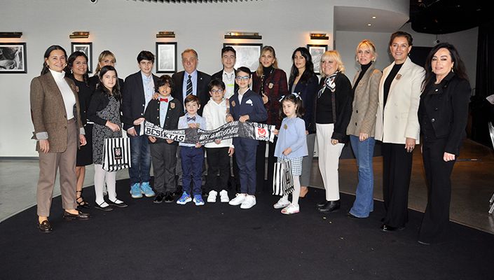 Minik Kültür Elçileri Vodafone Park’ta Ağırlandı