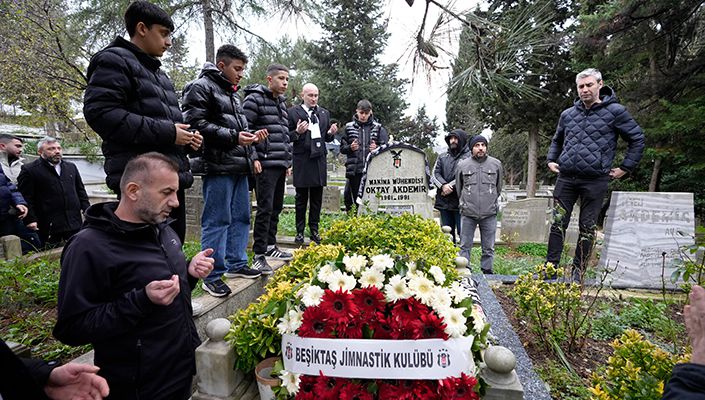 Mühendis Oktay Akdemir’i Kabri Başında Andık
