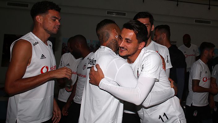 Mustafa Pektemek’in Mutlu Günü