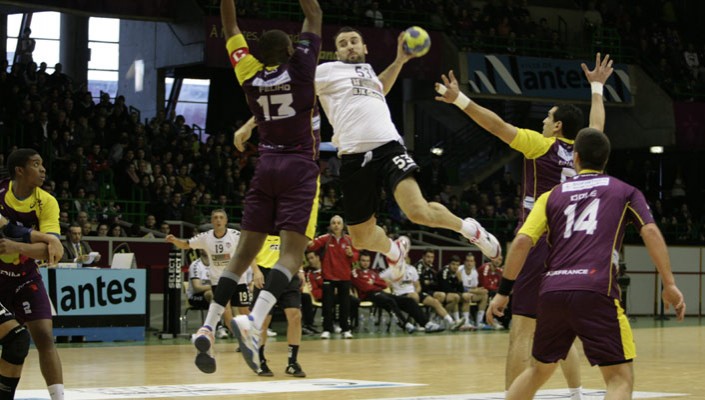 Hentbolda Rakip Magdeburg