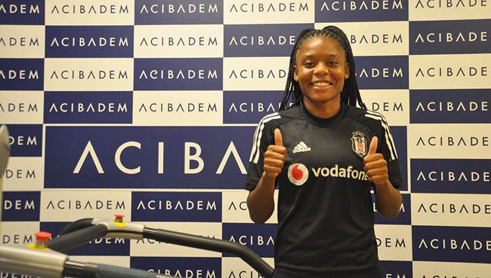 Natasha Shirazi ve Exaucee Ndjoli Kizinga Sağlık Kontrolünden Geçtiler