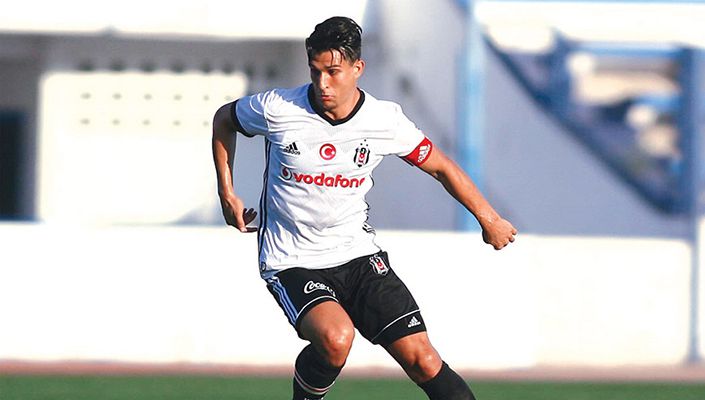 Necip Uysal: ‘Bırakmam Beşiktaş'ım seni’