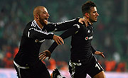  Oğuzhan Özyakup's late goal powers Beşiktaş past Bursaspor 1-0 