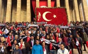Beşiktaşlılar Cumhuriyet Bayramını Anıtkabir'de Kutladı