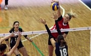 Vakıfbank defeats Beşiktaş in three sets.