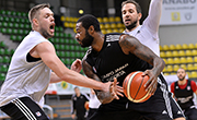 Polonya'da İlk Antrenman 