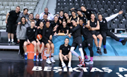 Meltem Avcı'nın Doğum Günü Kutlandı 