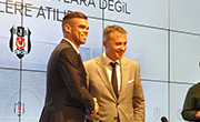 Yeni Transferimiz Pepe İçin Vodafone Park’ta İmza Töreni Düzenlendi