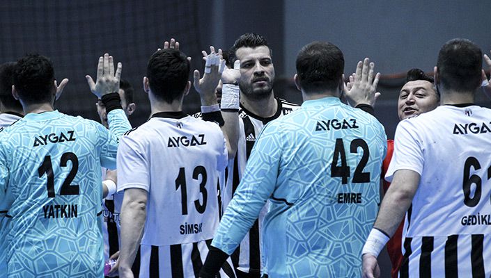 Nilüfer Belediyespor:32 Beşiktaş Yurtbay Seramik:38