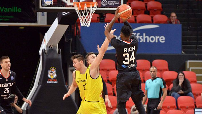 Oostende:66 Beşiktaş Sompo Japan:73