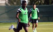Daniel Opare, Futbol Takımımız ile İlk Antrenmanına Çıktı