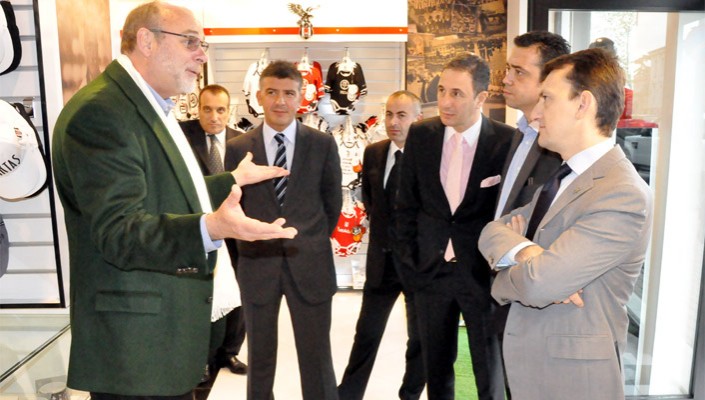 Paco Underhill Kartal Yuvası Mağazamızı İnceledi