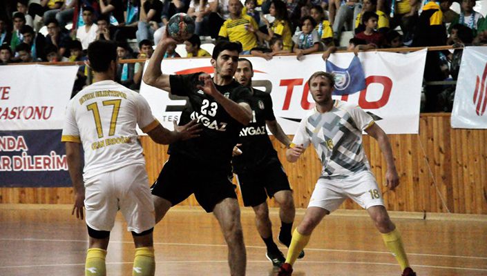 Parkede Rakip Antalyaspor 