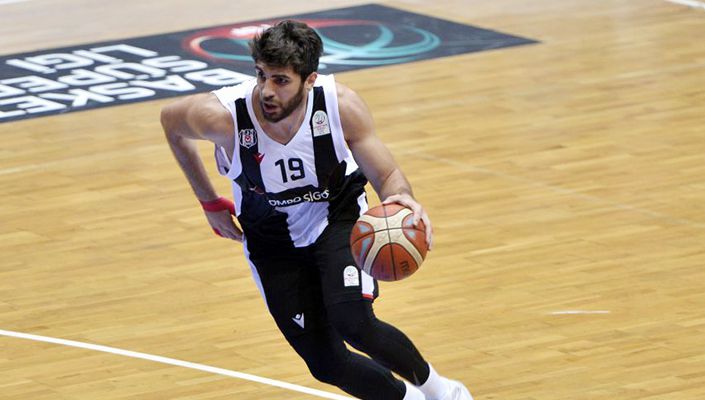 Potada Rakip Anadolu Efes 