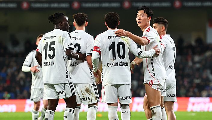 Rams Başakşehir:2 Beşiktaş:3 