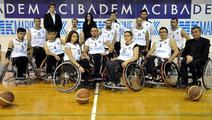 Beşiktaş RMK Marine:92  KKTC:72
