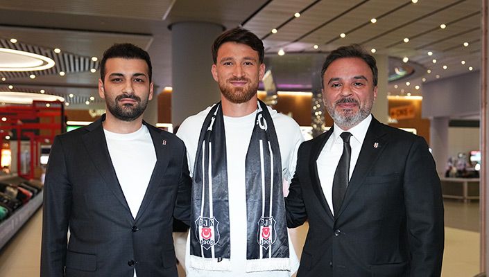 Salih Özcan İstanbul’da