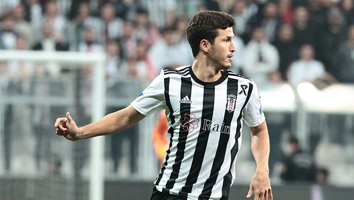 Salih Uçan: “Basit top kayıpları oldu”
