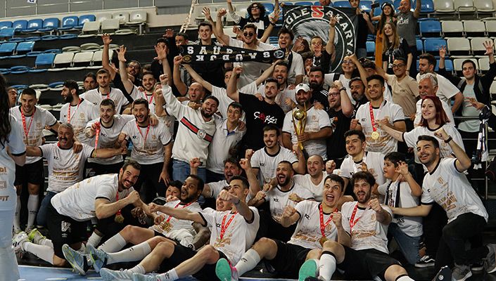 Şampiyon Beşiktaş Safi Çimento Hentbol Takımımızın Yönetici ve Oyuncularından Açıklamalar
