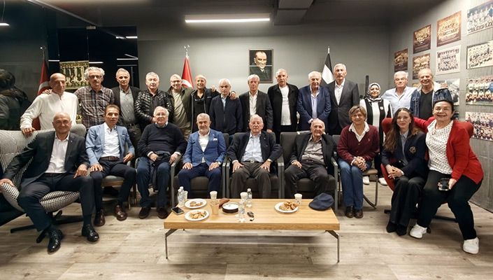 Şampiyon Teknik Direktörlerimizden Dorde Miliç, Tüpraş Stadyumu’nda Ağırlandı