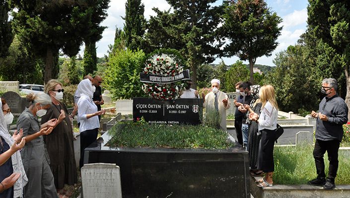 Şan Ökten’i Kabri Başında Andık