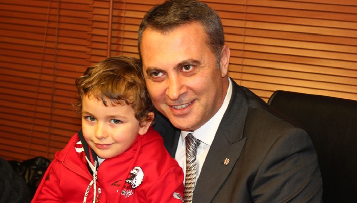 Beşiktaşlı Sanatçılar Kasımpaşa Maçında
