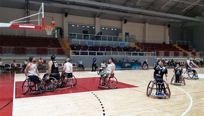 Şanlıurfa Bld.:49 Beşiktaş:83