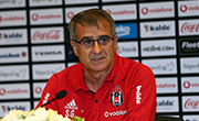 Şenol Güneş: 'Ben görevimin başındayım. Beşiktaş'ta mutluyum'