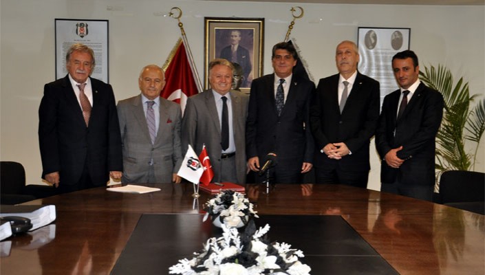 Serdal Adalı Listesini Verdi