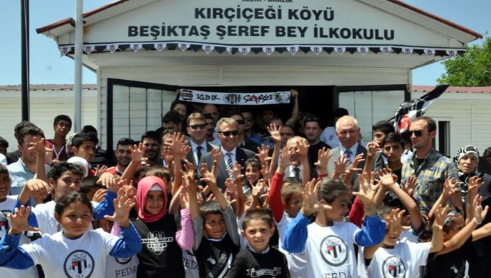 Beşiktaş Şeref Bey İlkokulu Törenle Açıldı