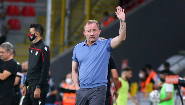 Sergen Yalçın: “Bu sezon hiçbir zaman unutulmayacak”