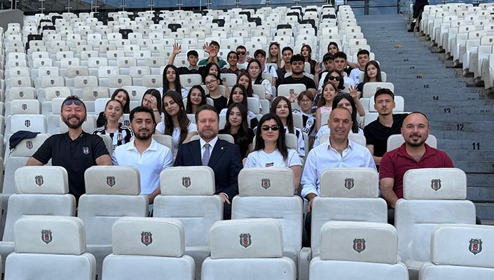 Silivrili Öğrencilerden Stadyum ve Müze Turu