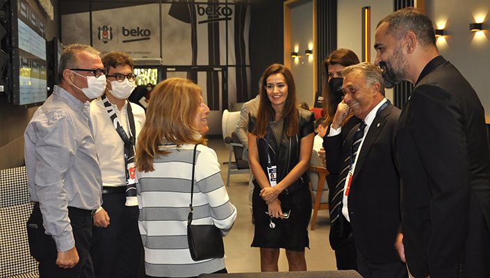 Sponsorlarımızın Üst Düzey Yöneticileri Vodafone Park’taki Resepsiyonda Ağırlandı