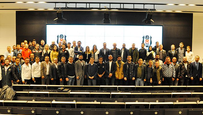 Spor Okulları Değerlendirme Toplantısı Vodafone Park’ta Yapıldı