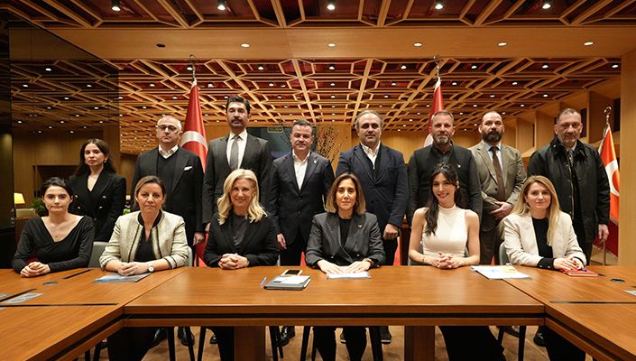 Süper Lig Kadın Futbol Birliği’nin Kurulması İçin İlk Adım Kulübümüzün Ev Sahipliğinde Atıldı