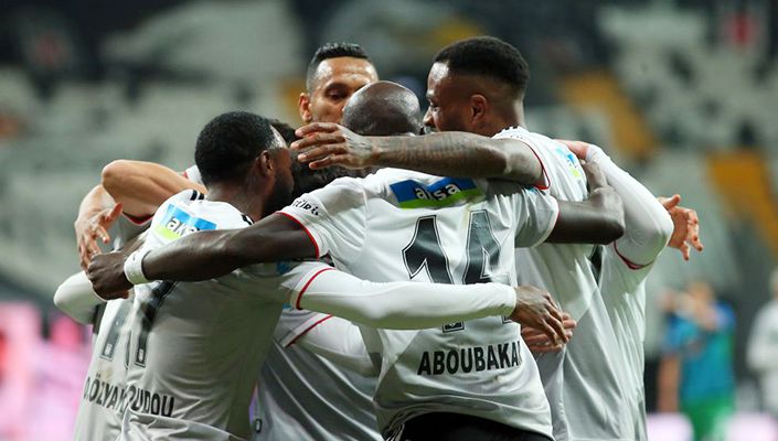 Süper Lig'de Rakip Galatasaray