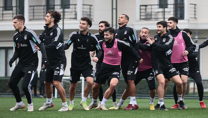 Takımımız Kondisyon ve Taktik Çalıştı
