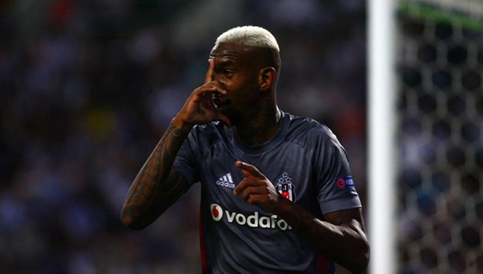 Futbolcumuz Anderson Talisca Sağlık Kontrolünden Geçti